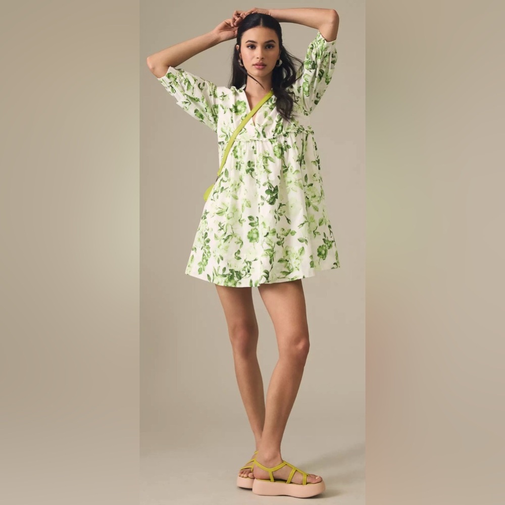 Maeve V-Neck Tunic Dress Floral Green and White Dress size XS